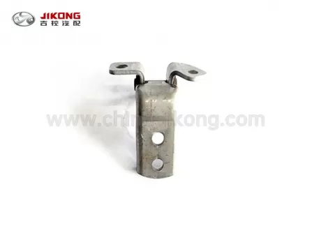 MKПетля двери передняя левая верхняя1012001101