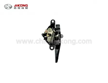 FCЗамок капота1068000211