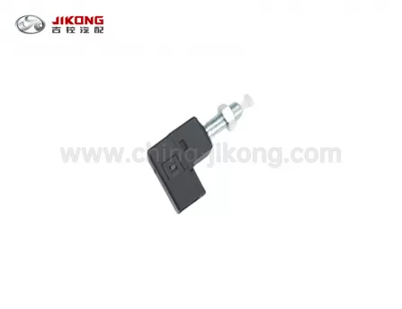 CS75Выключатель заднего хода S301057-0100