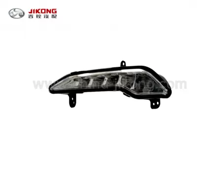 Bestune B30Передний противотуманный фанарь левыйB30-51-690-F