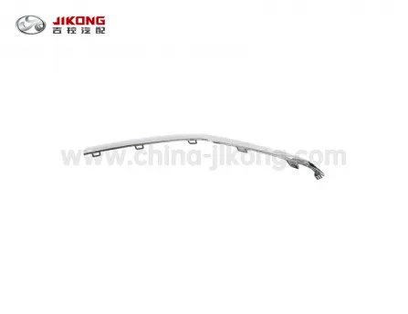 Tugella /FY11Молдинг переднего бампера правый верхний6010179400