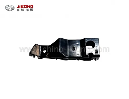 GC3/LC-1Кроштейн переднего бампера правый1018007119