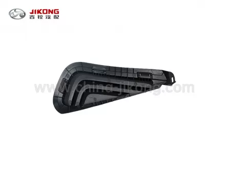 CS15Кожух противотуманной фары левыйB311088-0810