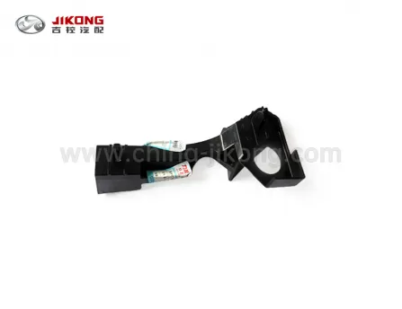 SmilyКронштейн переднего бампера левыйB2803131