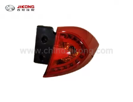 X50Фонарь задний наружный правыйAAB4133200