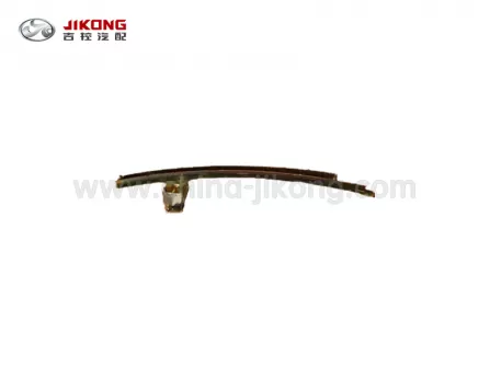 X50Направляющая стекла двери передней левойA6104510