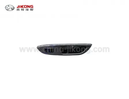 X50Накладка подлокотника задняя правая в сбореA3746400