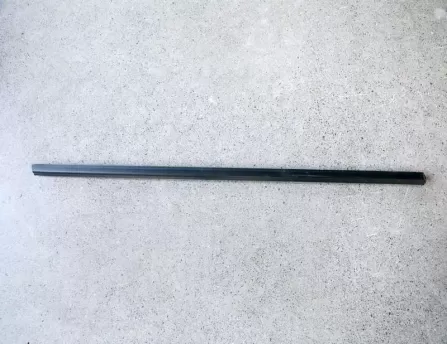 Right Front Door Outer Glass Seal