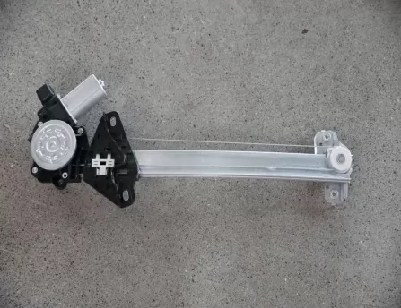 Left Rear Electric Glass Elevator