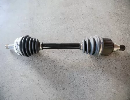 Half shaft assembly left MT